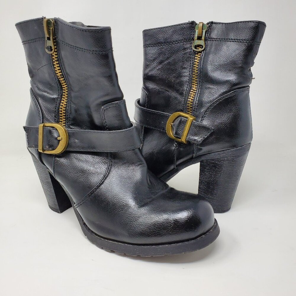Rebel Bootie Side Zip Side Buckle  Black Women's  Size 8.5 (WS032)